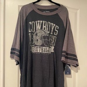Dallas Cowboys men’s shirt 2XLT.NWT